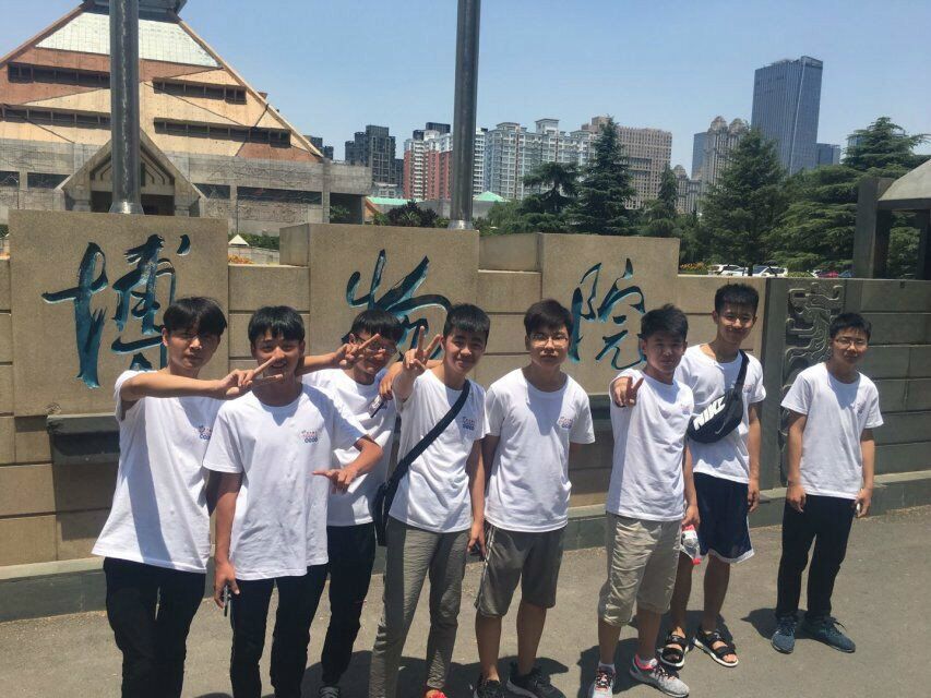 鄭州北大青鳥翔天信鴿第二期夏令營邀你免費(fèi)“玩IT”