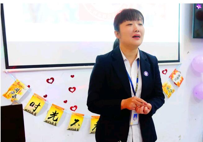 湯鳳云老師寄語畢業(yè)班級